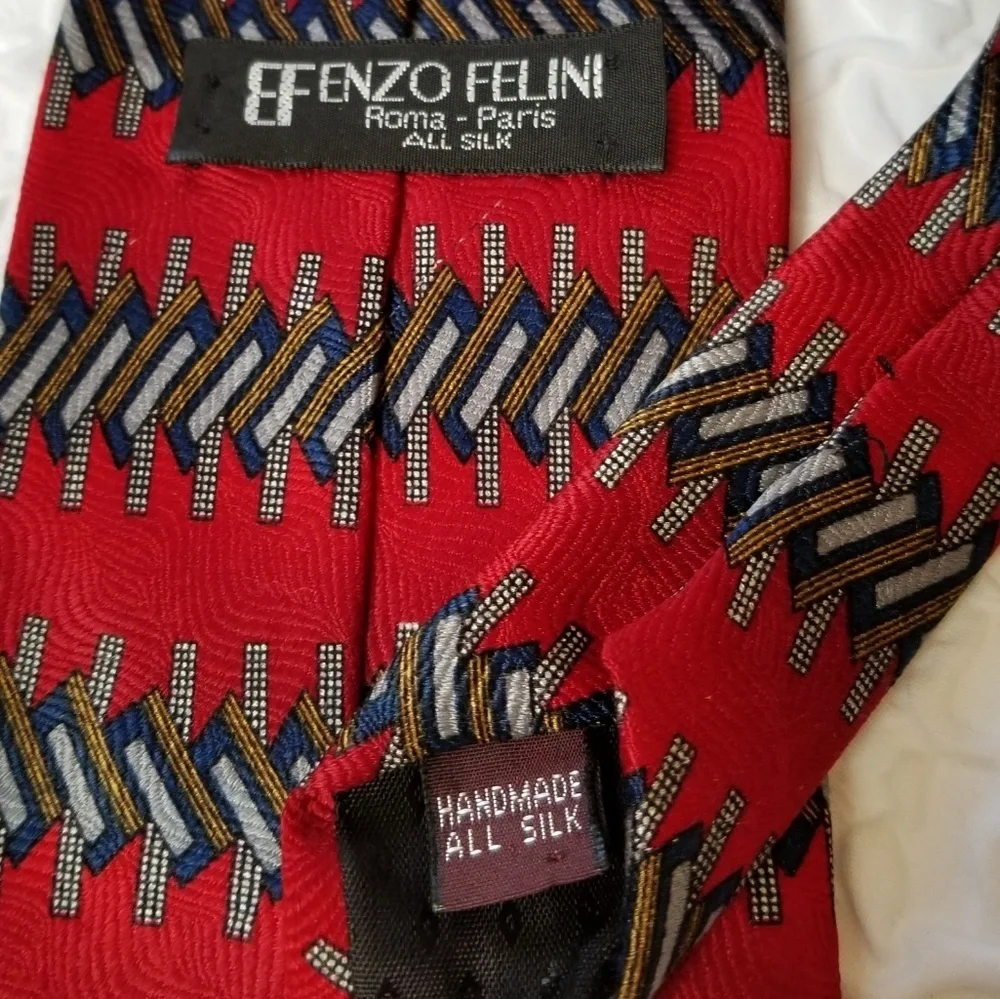 Efenzo Felini efenzo felini